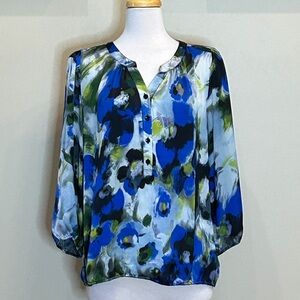New Directions | Size Large Blue and Green Watercolor Print Blouse